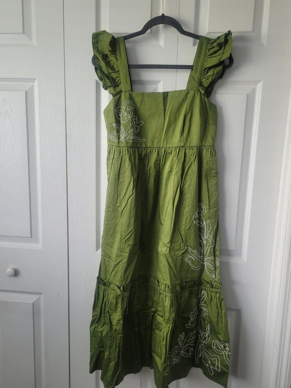 NWT CROSBY BY MOLLIE BIRCH Bryce Midi Dress in Ivy Green Small
